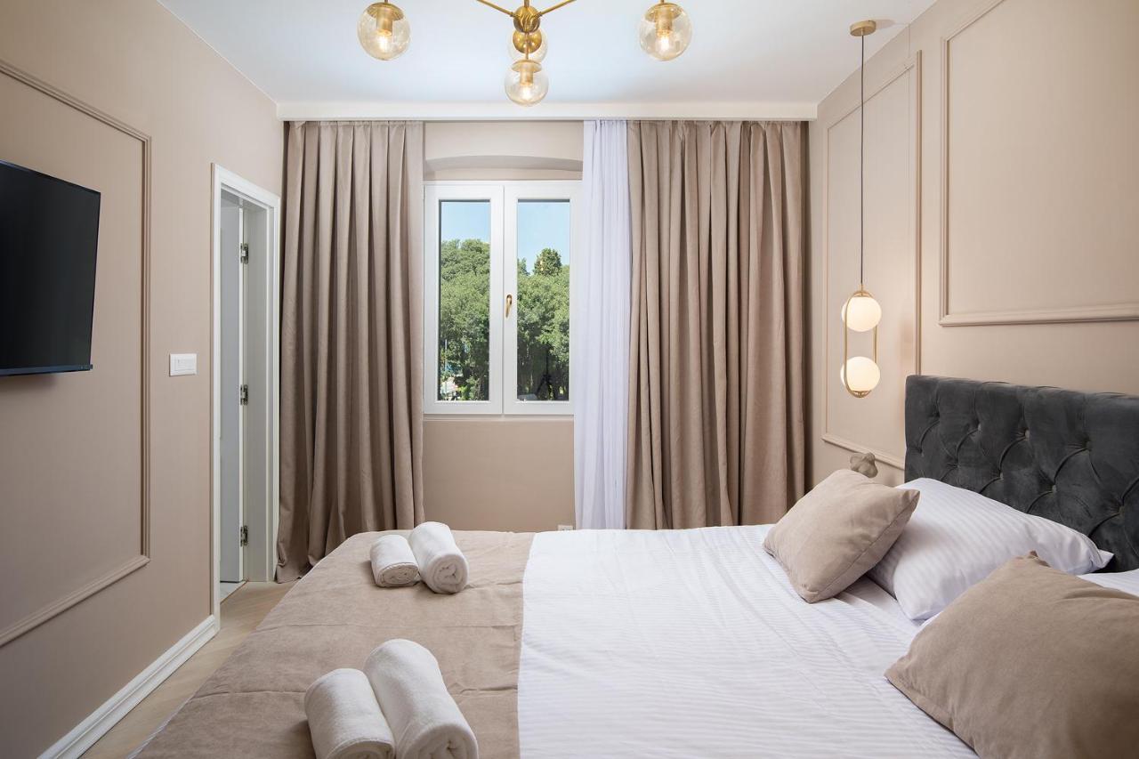 Apartment Via Flavia Luxury With Free Private Parking Pula