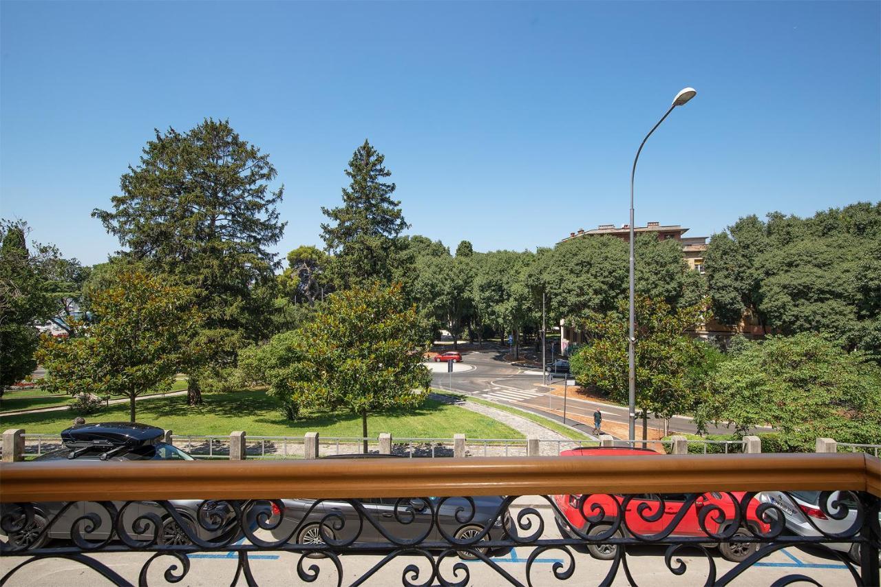 Via Flavia Luxury With Free Private Parking Apartment